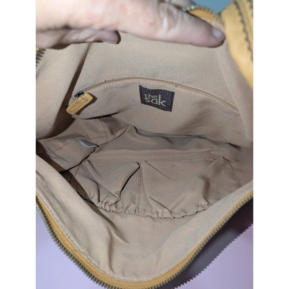 The Sak Sequoia Leather Hobo Shoulder Bag Purse Golden Tan Color